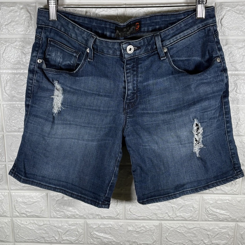 Guess Womens Jean Shorts‎ Size 30 Medium Wash Denim Distressed Bermuda